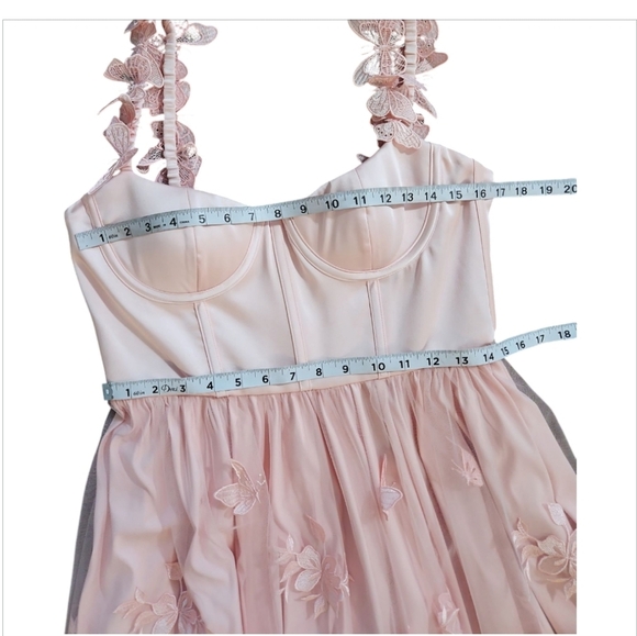 NWT Antonio Melani Woman's Dress Bustier Top Satin Tulle 3D Maxi Sz 8 - Picture 7 of 10